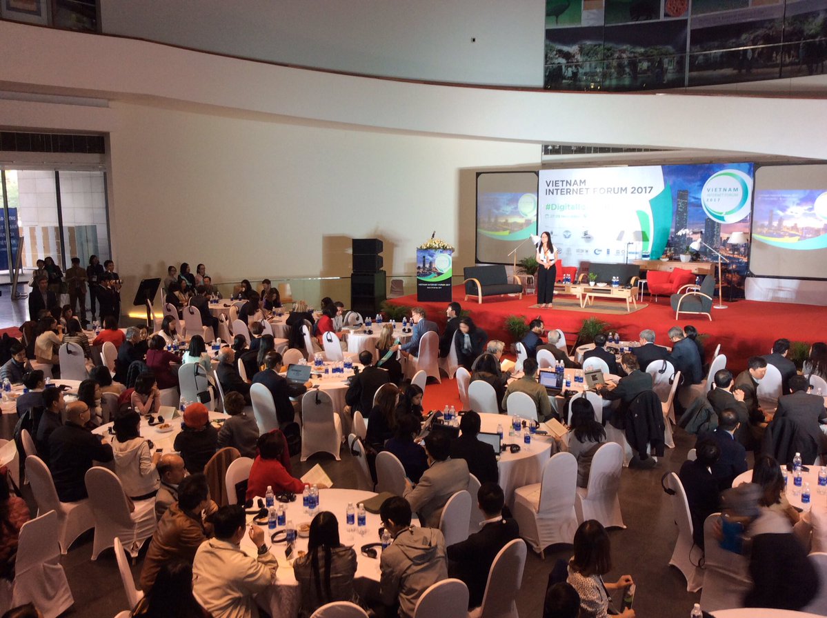 VPIS CO-ORGANIZES THE FIRST VIETNAM INTERNET FORUM 2017 – DIGITAL FOR GOOD