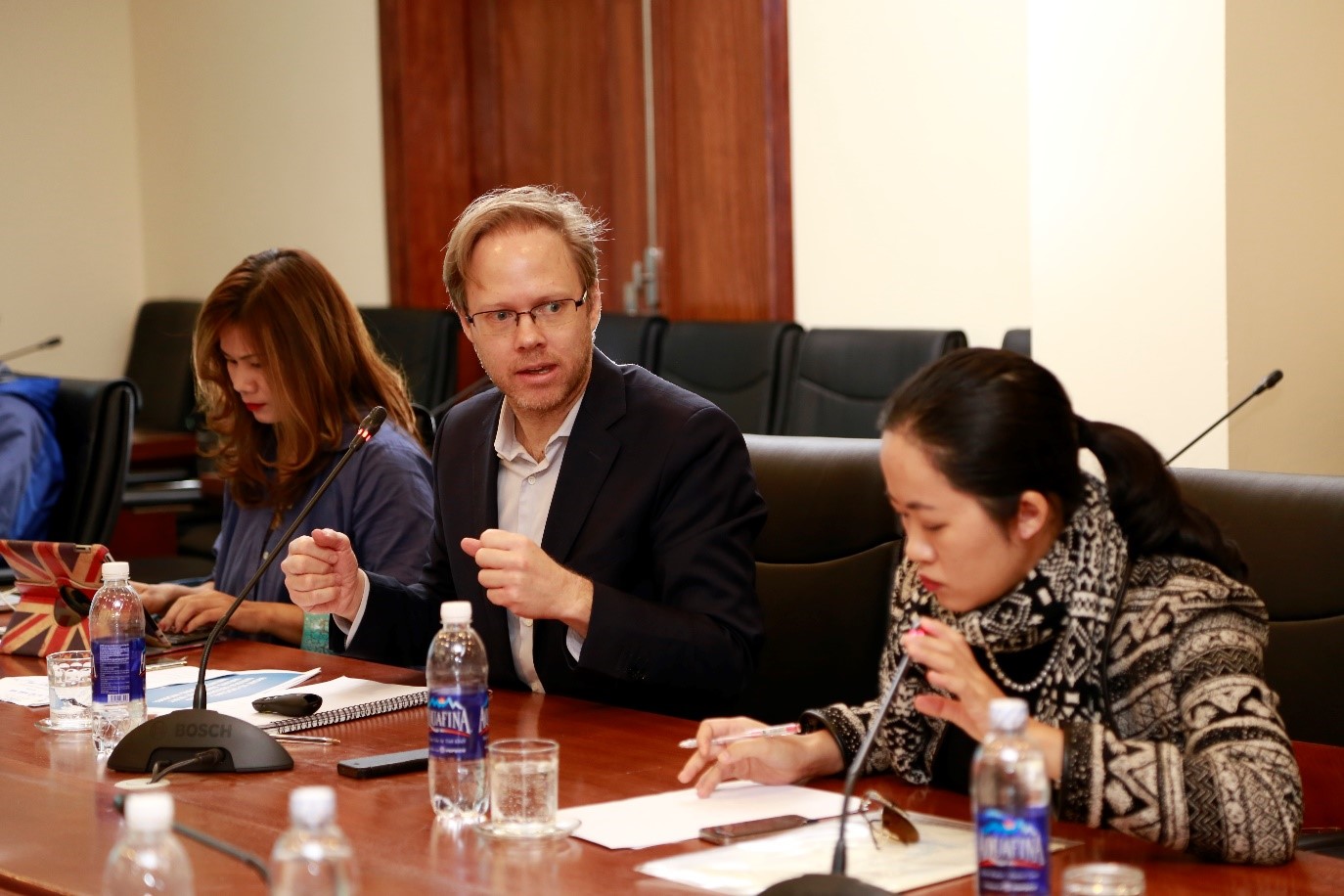 Timothy Stoker Large, Former Director of Journalism and Media Program, Thomson Reuters Foundation with speakers.